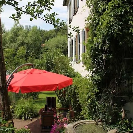 Haus Mit Geschichte In Maehring Apartment Exterior photo