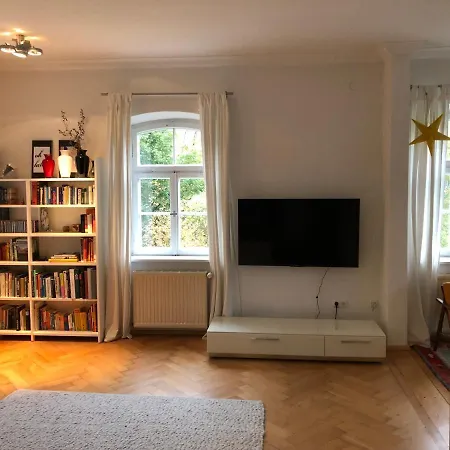 Haus Mit Geschichte In Maehring Apartment Exterior photo
